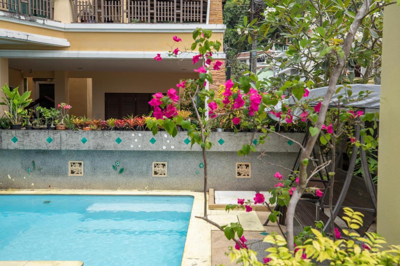 Lily Holiday 百合假日 Patong Exterior photo
